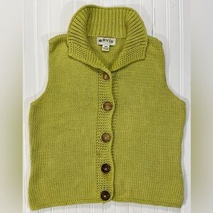 Orvis chunky knit sweater vest with wood buttons Medium